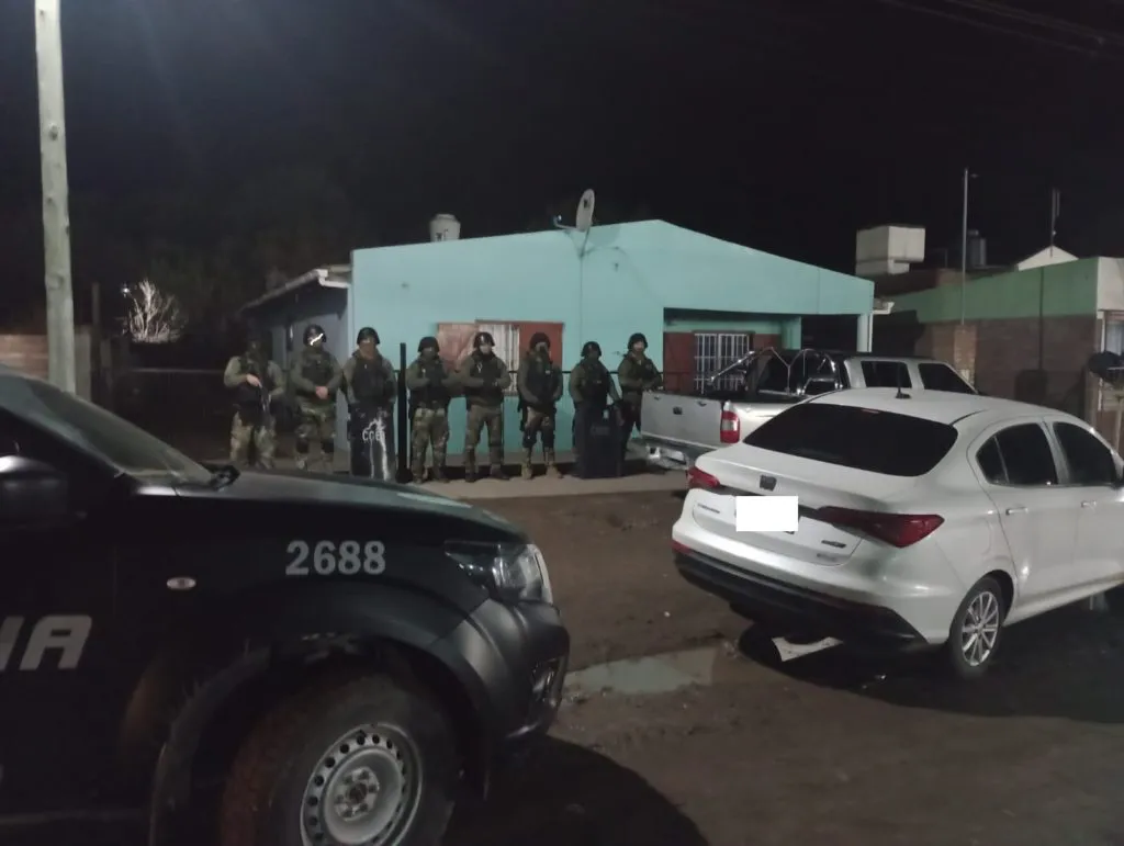 ALLANAMIENTO POR DROGAS EN SAN JAVIER