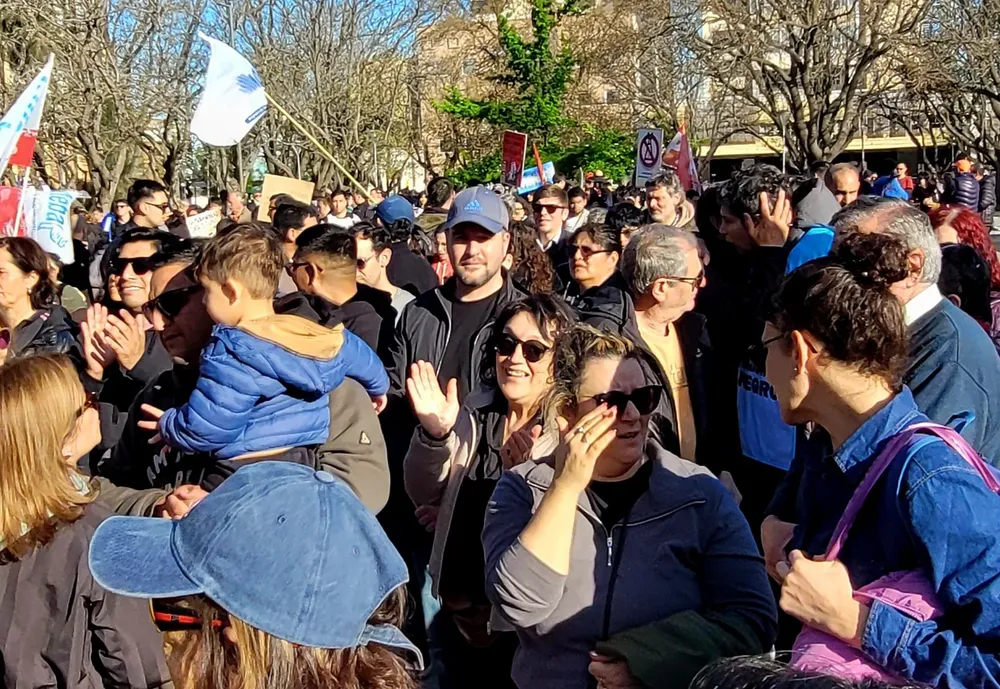 VIEDMA MARCHA UNIVERSITARIA