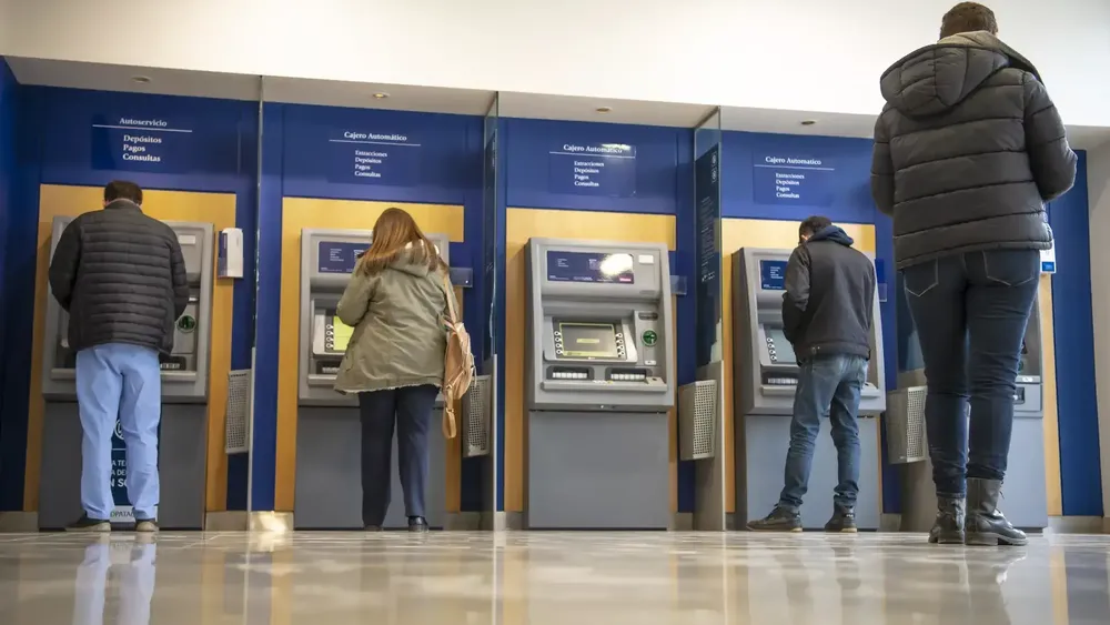 CAJEROS AUTOMATICOS