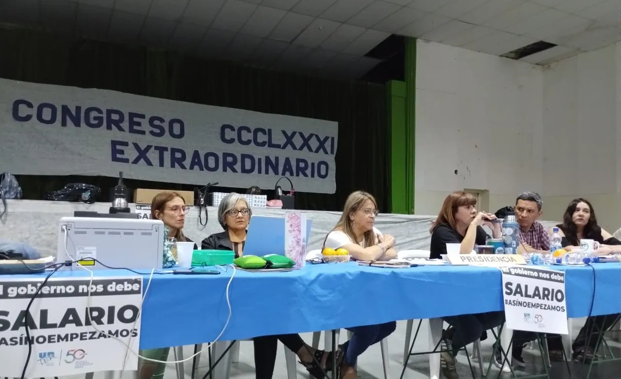 UNTER, CONGRESO