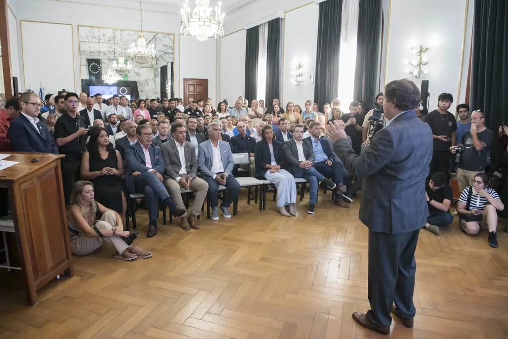 ALBERTO WERETILNECK GNL PRESENTACION