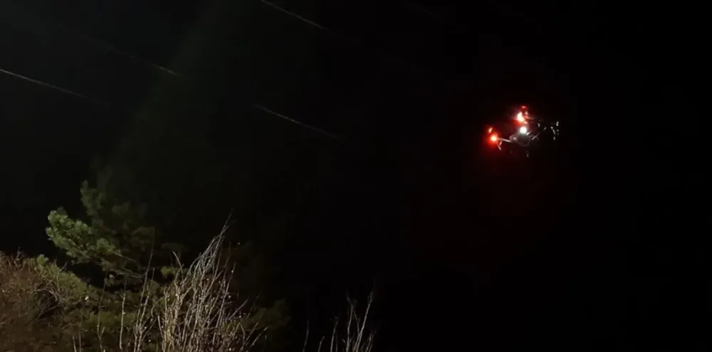 Dron orders de noche