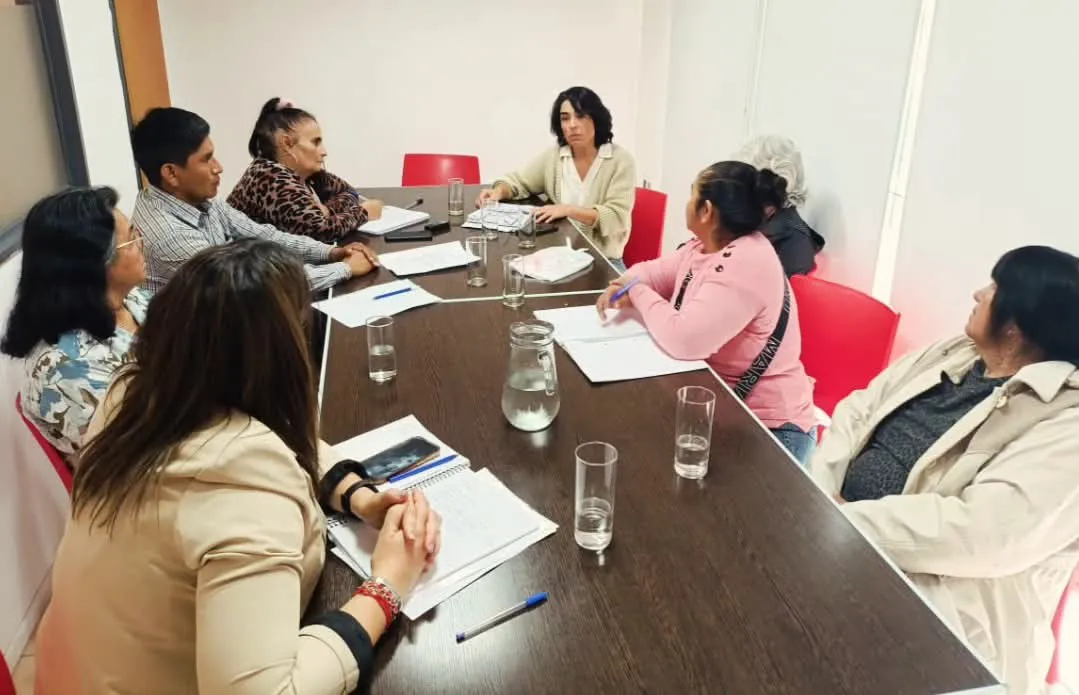 VANESSA CACHO HUERTAS COMUNITARIAS