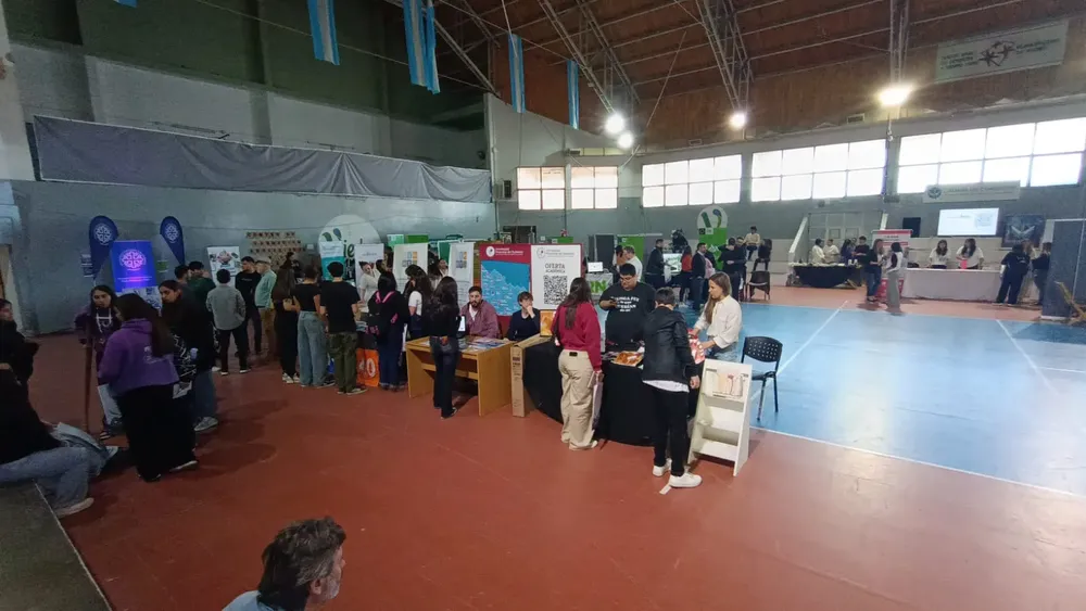 VIEDMA, EXPO EMPLEO