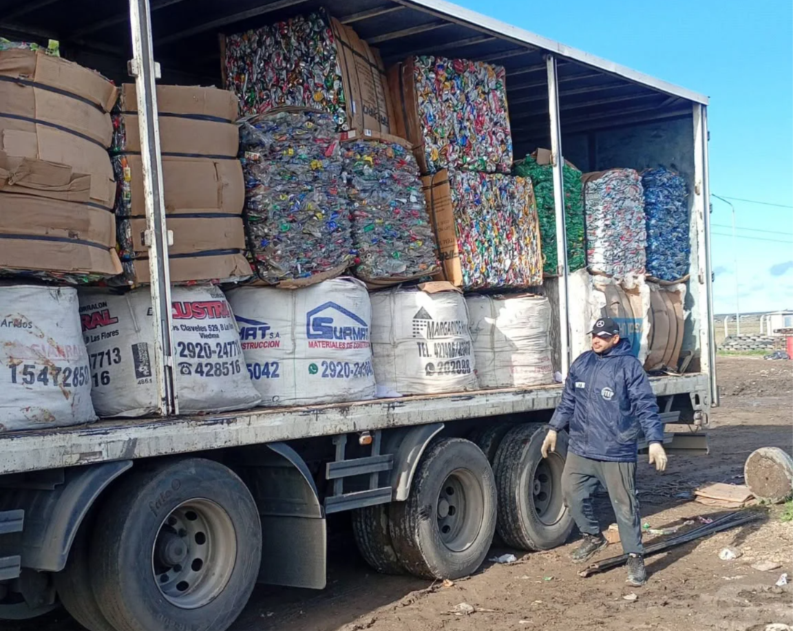 COTRANVI CARTONEROS PLASTICO