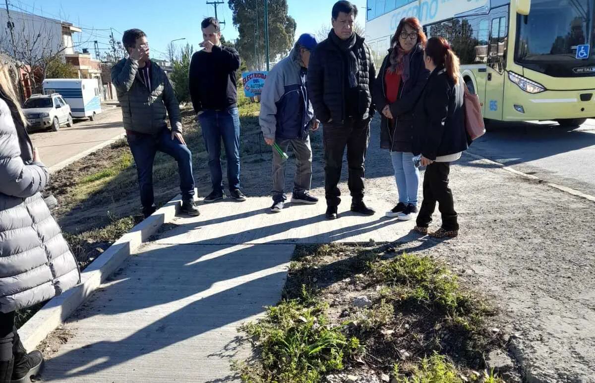 RAMPA EN AVENIDA PERÓN Y GUIDO