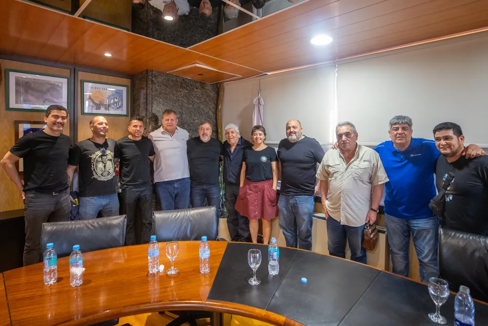 37a0680a-1dc3-7bdd-371e-f35a307e2d24