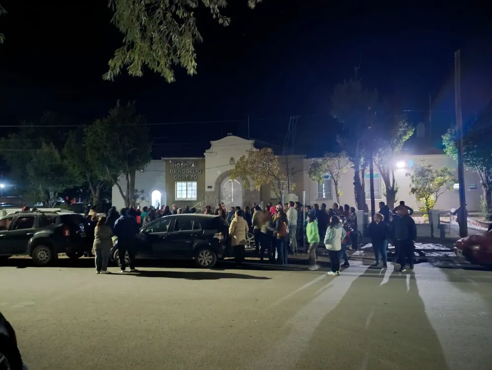 INGENIERO JACOBACCI, HOSPITAL, ABRAZO, RECLAMO