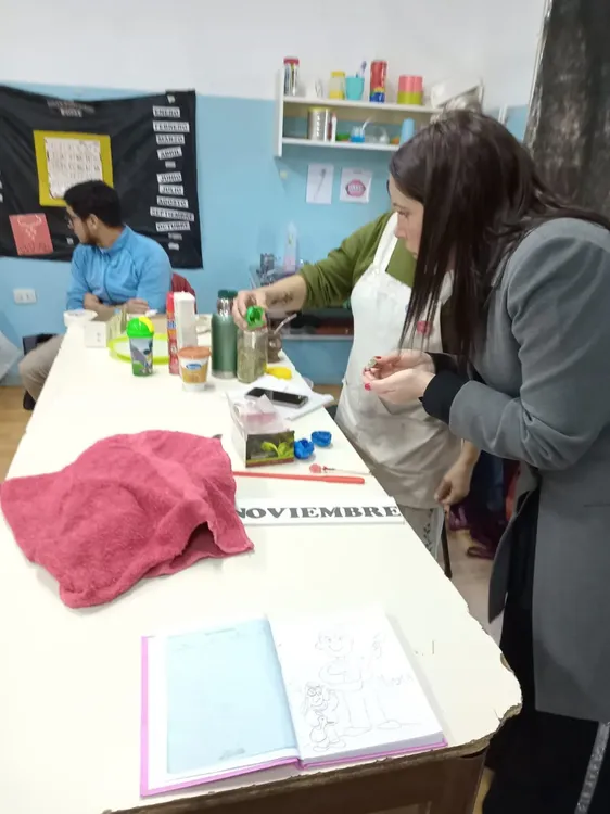 CURSO DE MANIPULACIÓN DE ALIMENTOS EN LA ESCUELA EL DIQUE