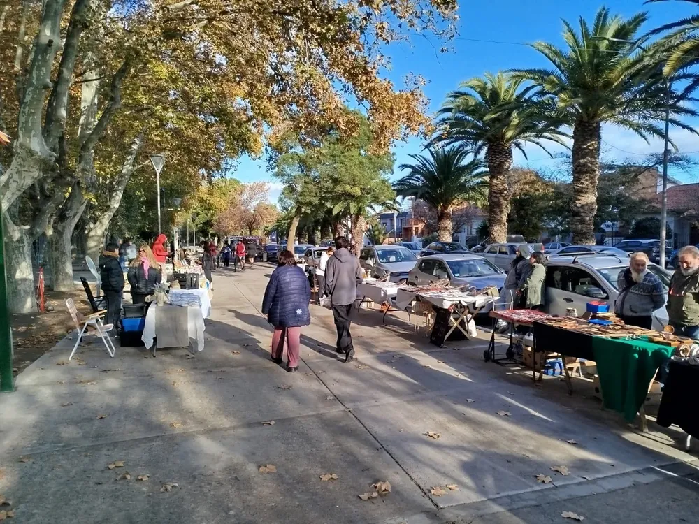 FERIA ARTESANOS PARQUE BELGRANO