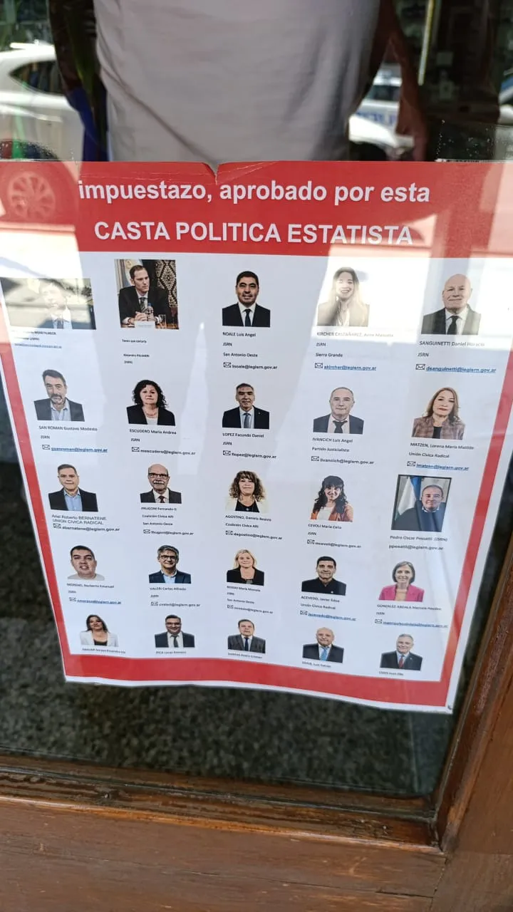 LEGISLADORES, CARTELES