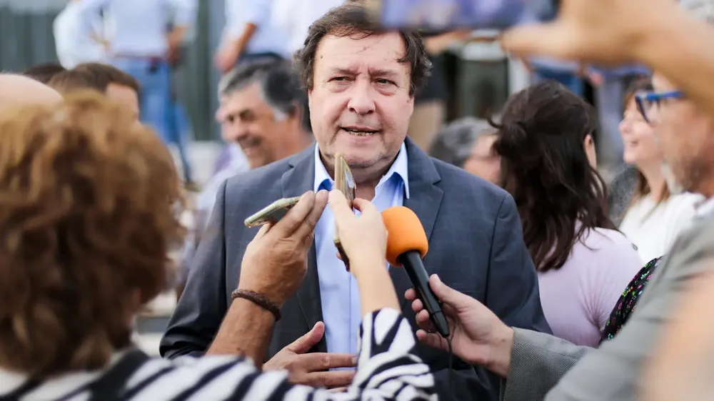 ALBERTO WERETILNECK