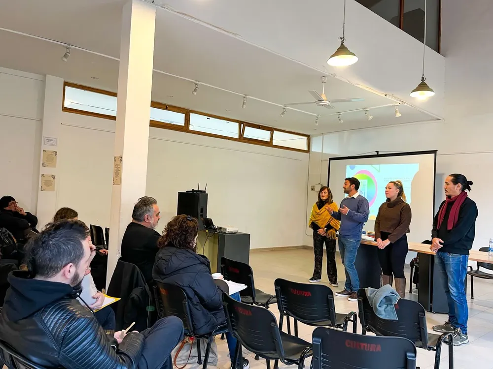 VIEDMA, CULTURA, TALLERES, CAPACITACION