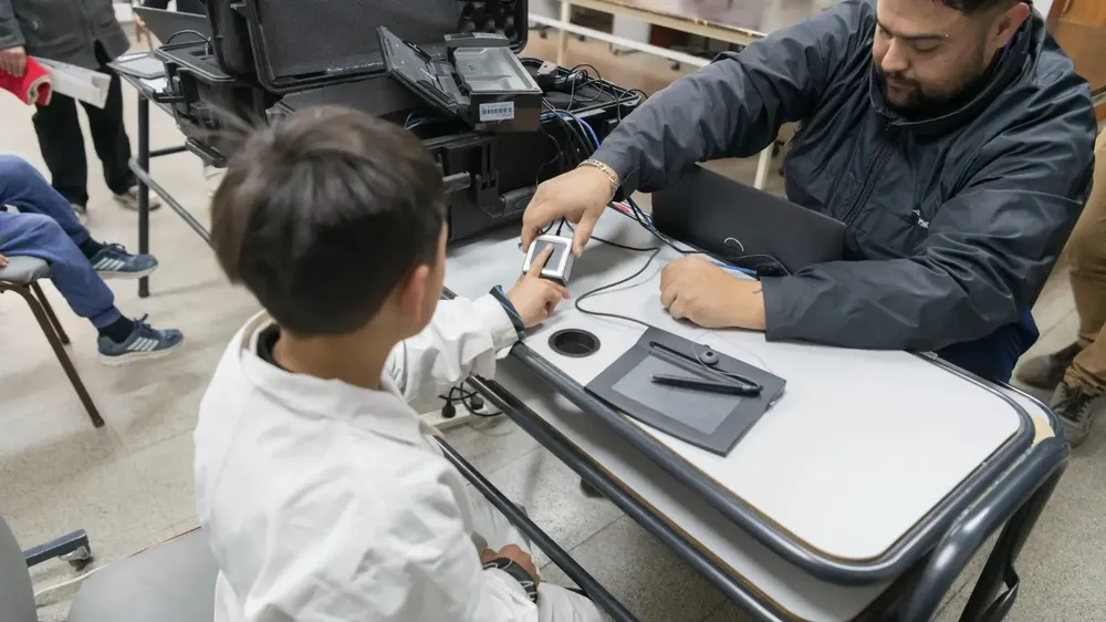 DNI EN LAS ESCUELAS