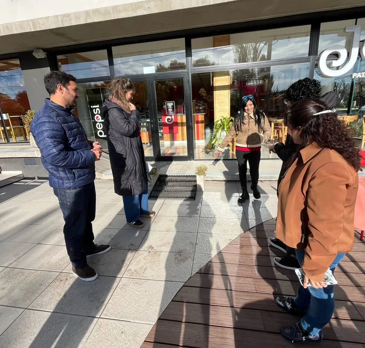 VIEDMA, COMERCIOS, RAMPA, ACCESIBILIDAD