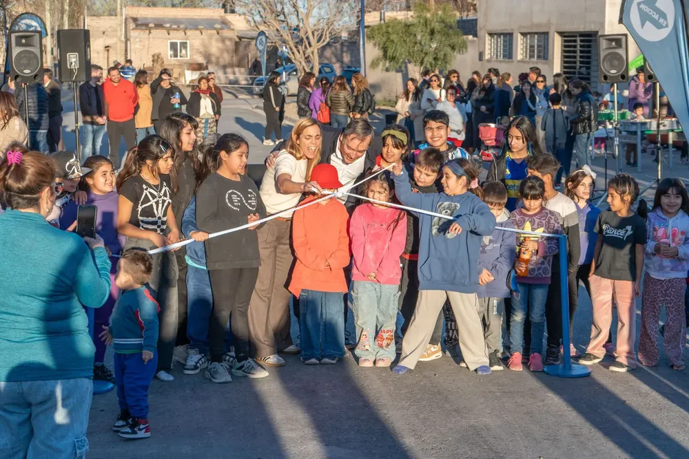 INAUGURACION PAVIMENTO 1