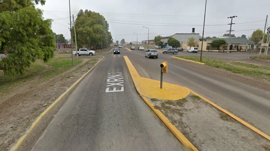 ACCESO, BARRIO JARDIN, VIEDMA