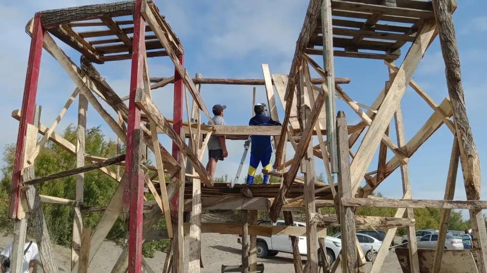 EL CONDOR, QUEMA, MUÑECO, FIN DE AÑO