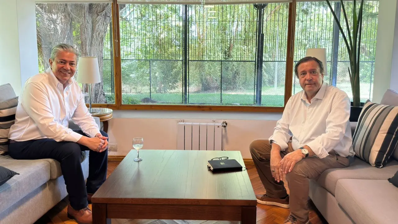 ROLANDO FIGUEROA, ALBERTO WERETILNECK