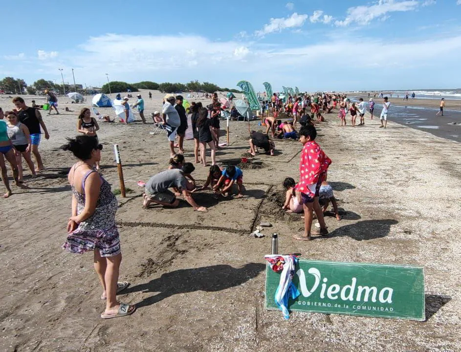 FIESTA DEL MAR Y EL ACAMPANTE, CONCURSO, CASTILLOS