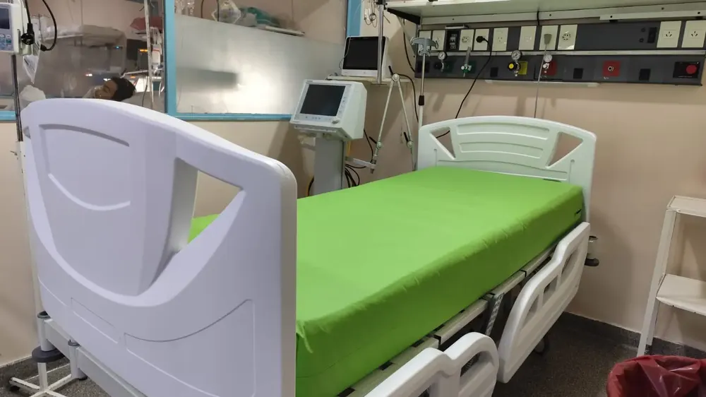 CAMA ELECTRICA TERAPIA INTENSIVA HOSPITAL ZATTI