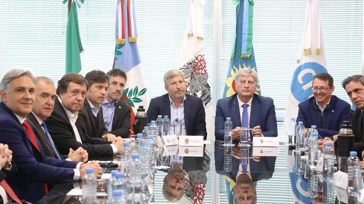 ALBERTO WERETILNECK, GOBERNADORES, CFI
