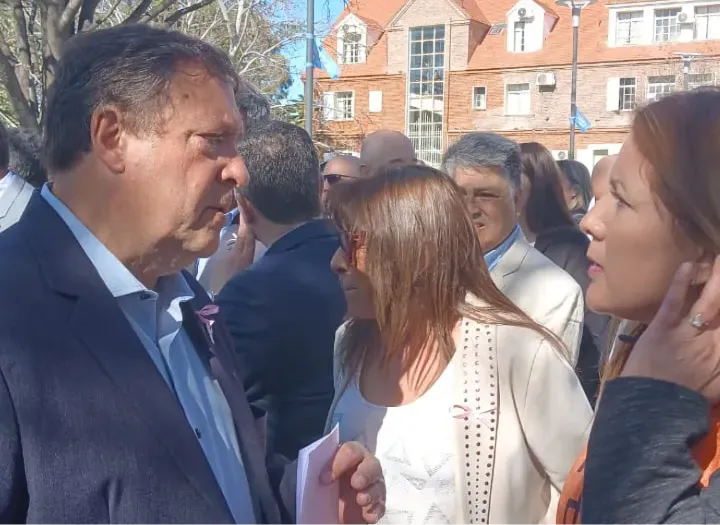 ALBERTO WERETILNEK MARISA ALBANO