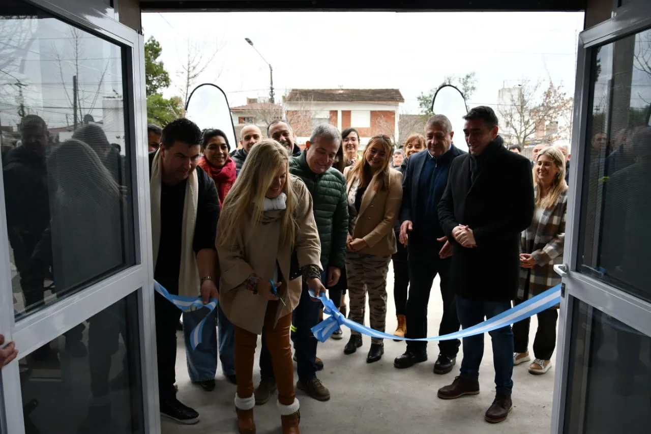 INAUGURACIÓN DE LA FARMACIA SITSA EN VIEDMA