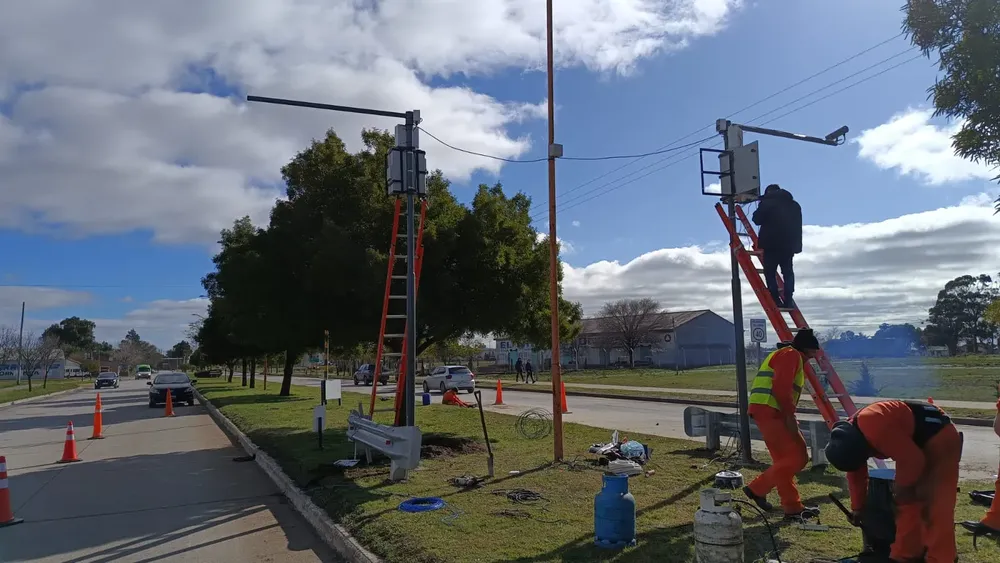 FOTOMULTAS EN LA CALLE JUAN DE LA PIEDRA DE PATAGONES