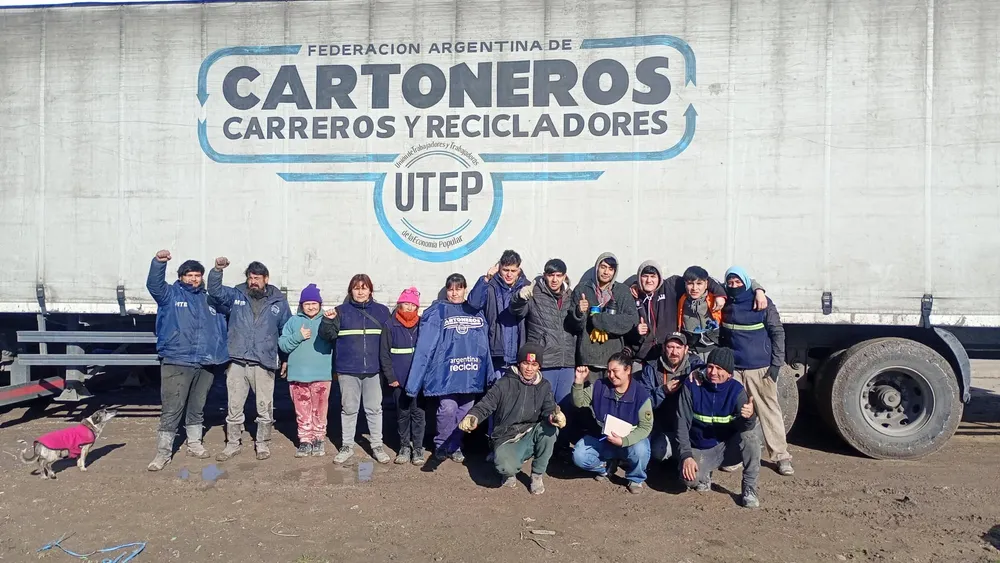 COTRANVI CARTONEROS PLASTICO