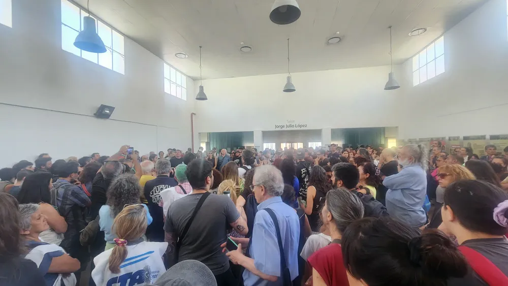 94716582-bdfe-b83c-8349-baf38ff2ae3e