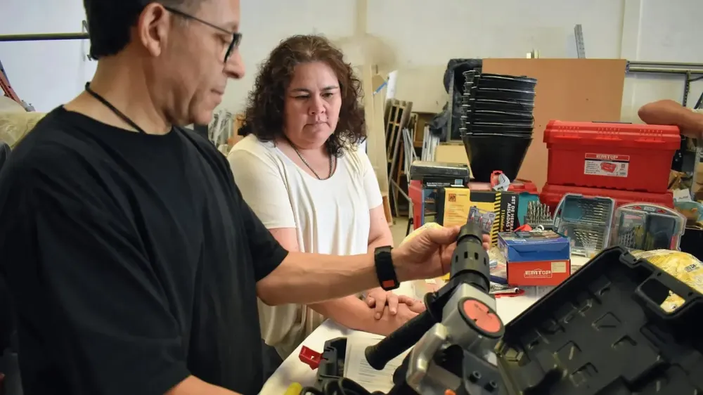 f689d625-05ea-4fbe-919a-d67a6f52badc