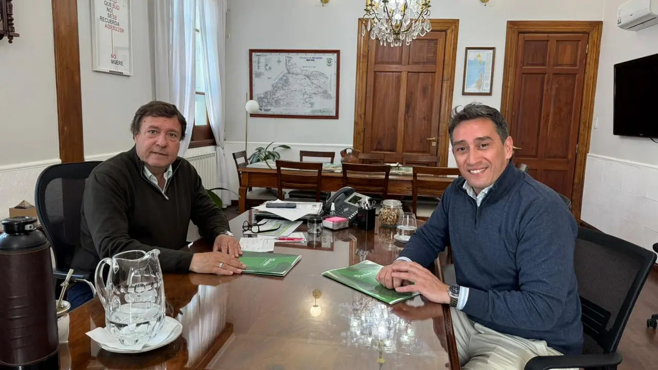 ALBERTO WERETILNECK MARCOS CASTRO