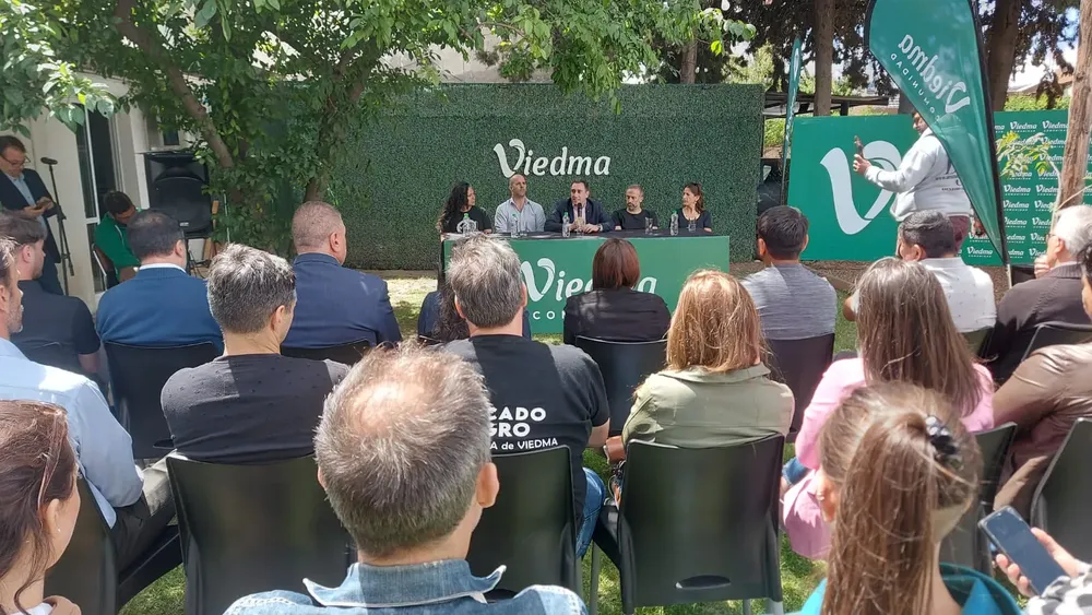 285f71a2-c98b-4a23-a98f-64a357fac06d