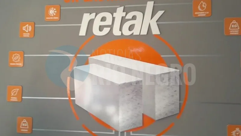 retak REVESTIMIENTOS DEL SUR