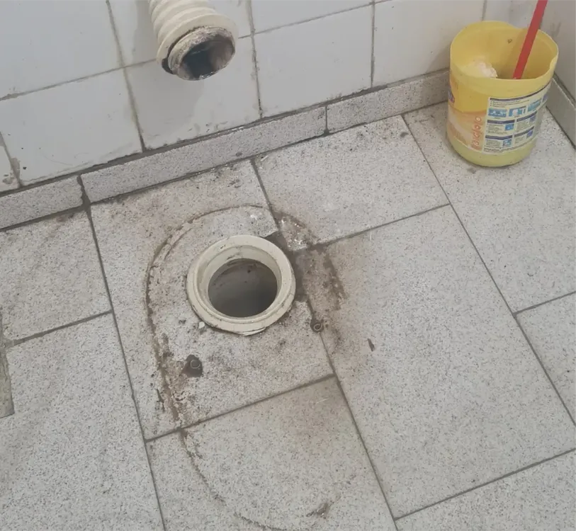 BARRIO LAVALLE, JUNTA VECINAL, INODORO, ROBO