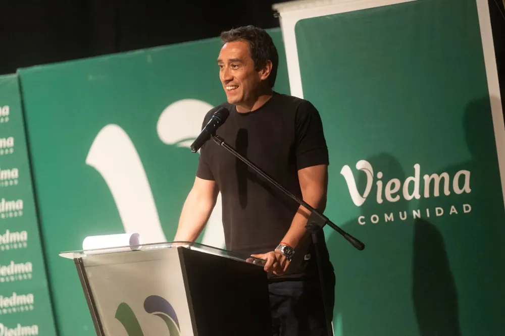 MARCOS CASTRO