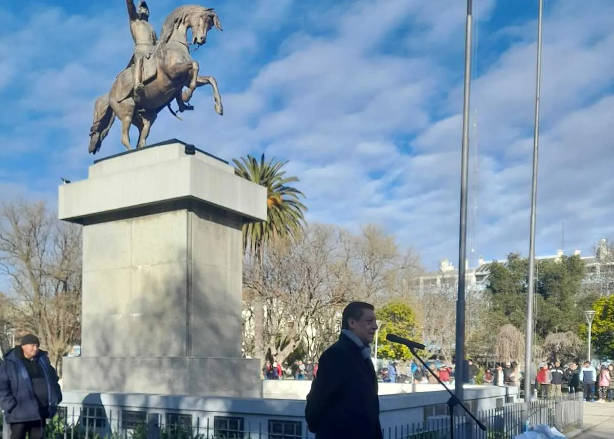 934209d1-e664-48e7-990f-40b8428baee8