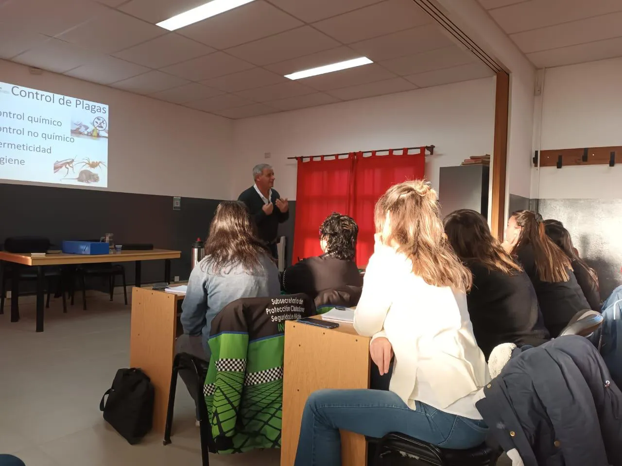 Capacitación sobre normas de faenamiento y comercialización de cortes de carne y derivados