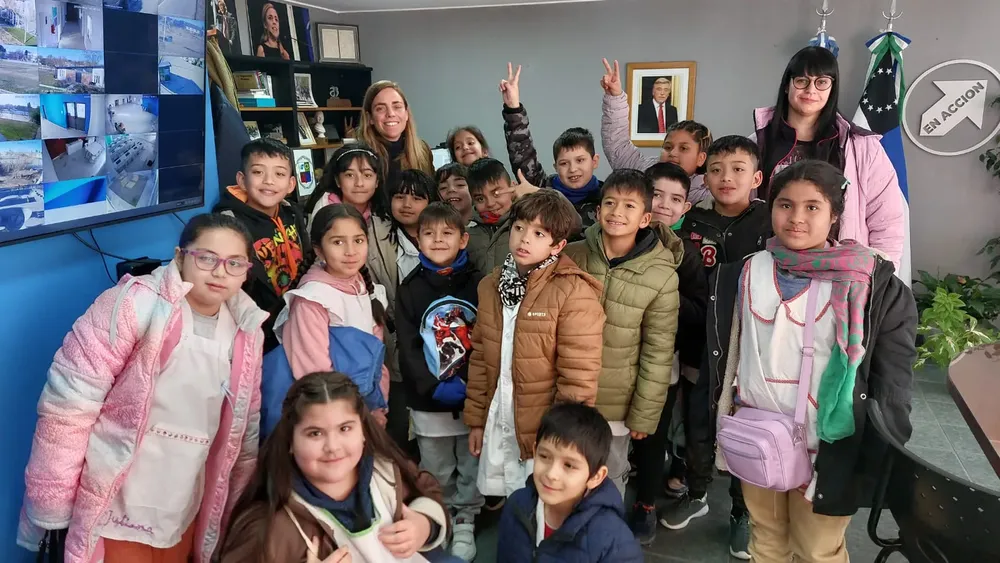VISITA ESCUELA