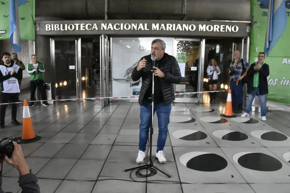 RODOLFO AGUIAR