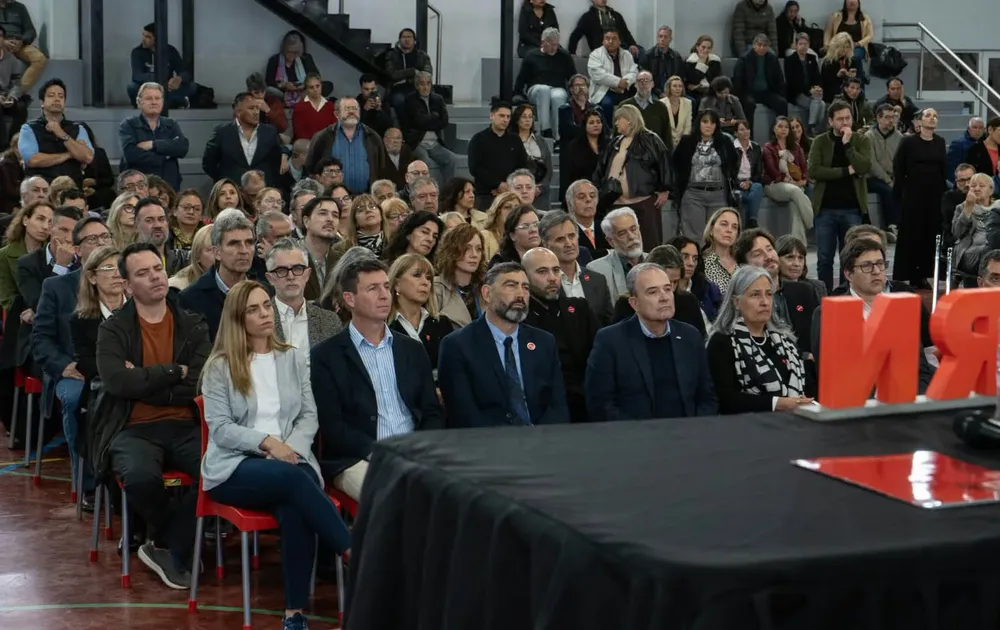 DISTINCION PICHETTO