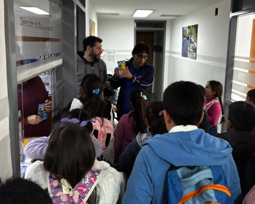 VISITA ESCUELA