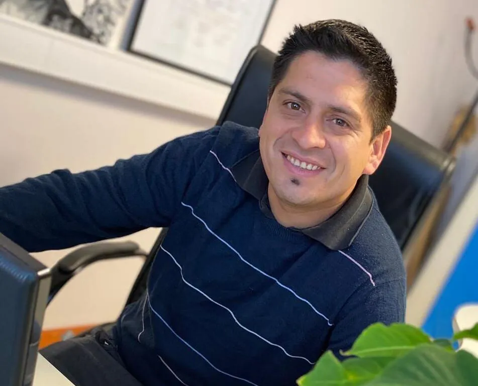 LUIS BELMAR