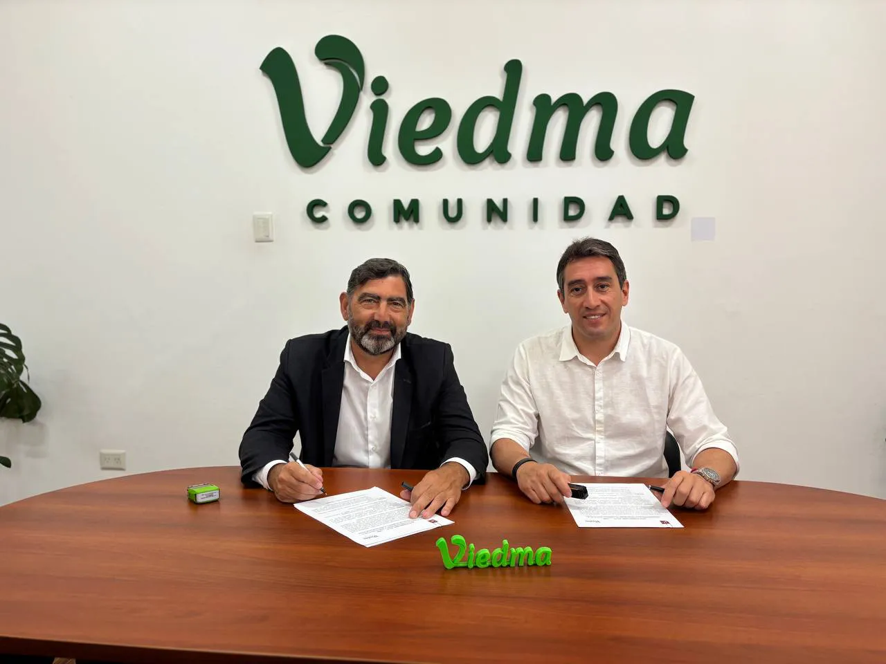 MARCOS CASTRO DANIEL BARRIOS