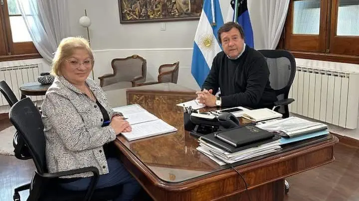 WERETILNECK RECIBIÓ A MABEL YAHUAR