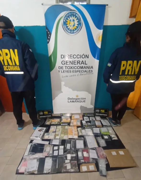 BANDA NARCO EN RIO COLORADO