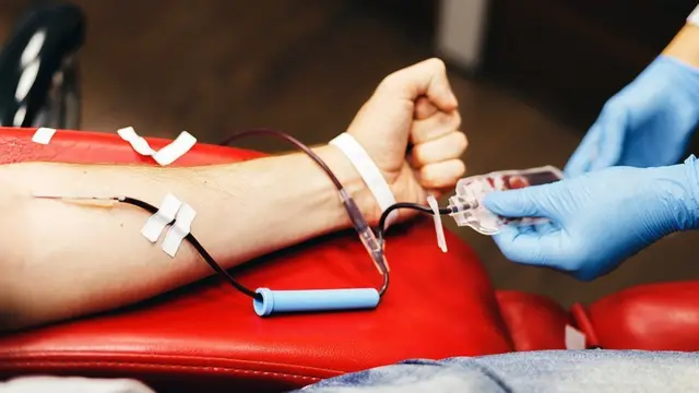 TRANSFUSION DE SANGRE
