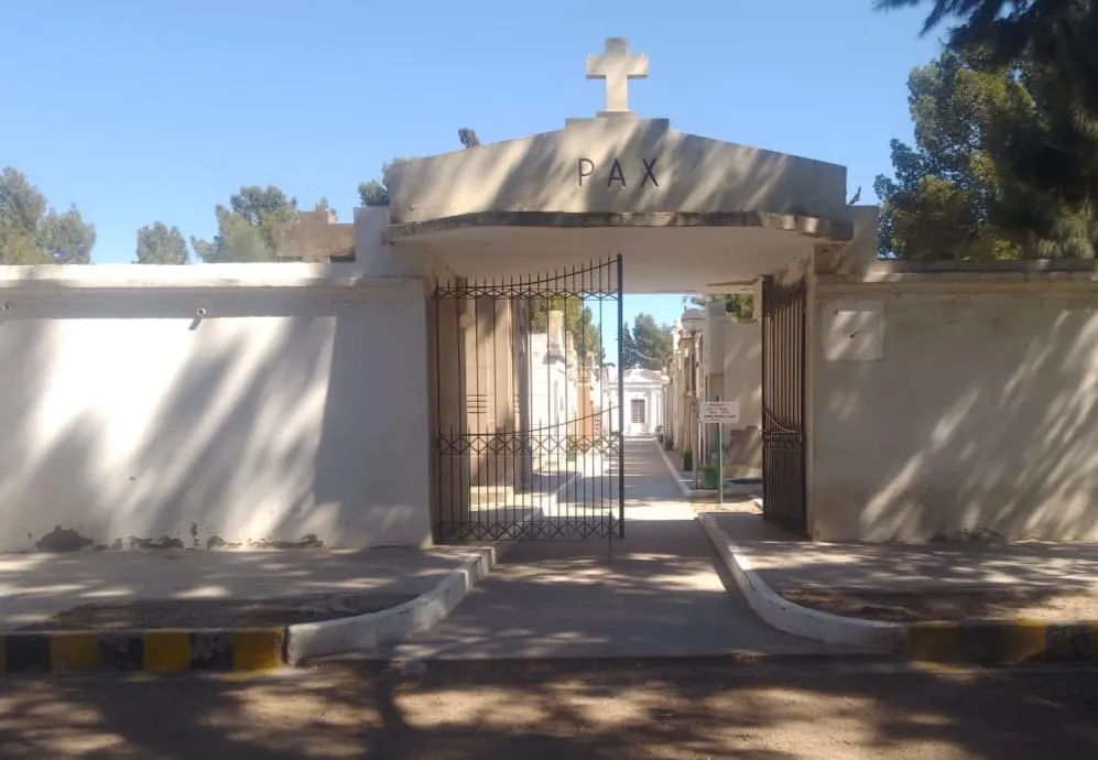 CEMENTERIO DE VIEDMA