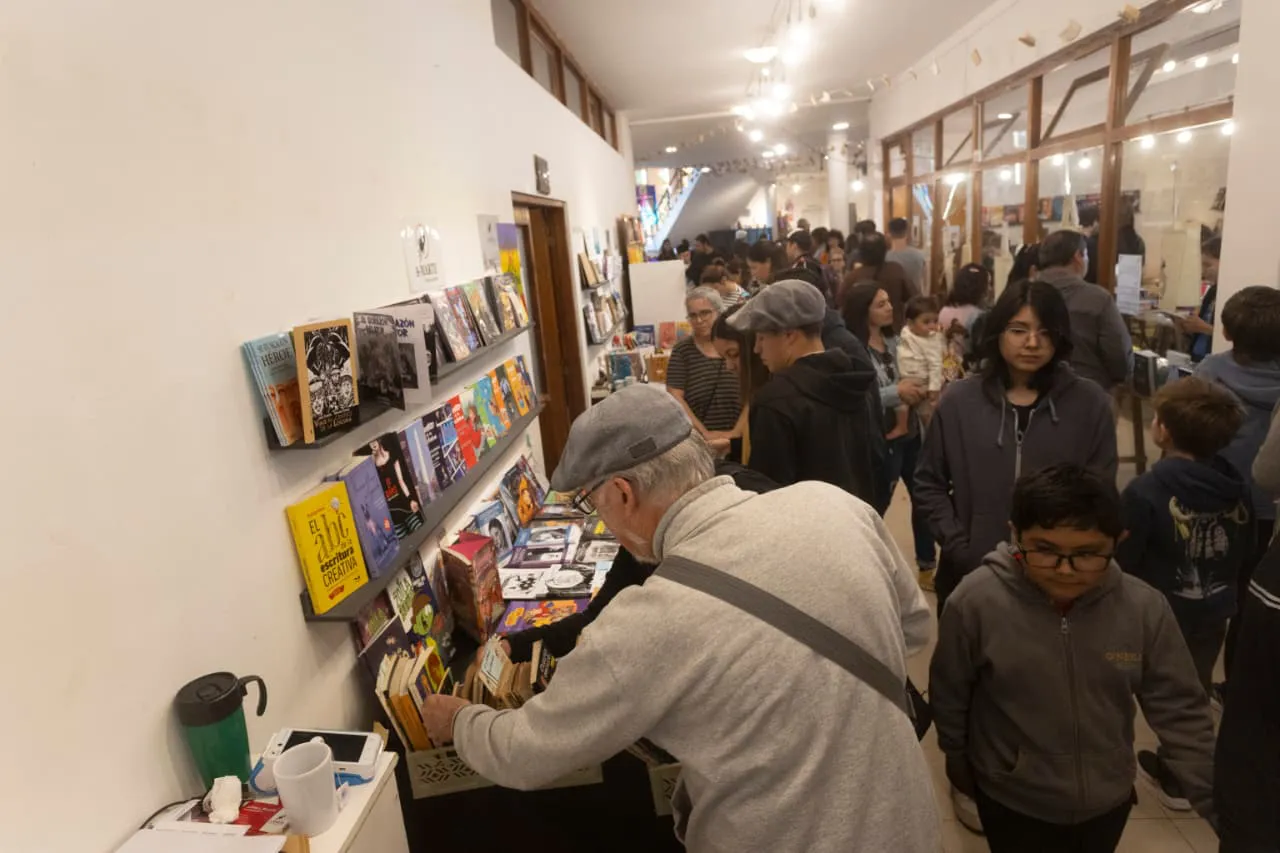 VIEDMA FERIA DEL LIBRO 2025